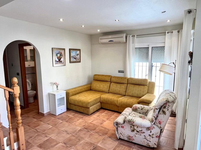 Villa for Sale in Pilar De La Horadada, Alicante 7