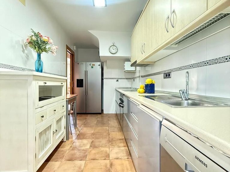 Villa for Sale in Pilar De La Horadada, Alicante 9