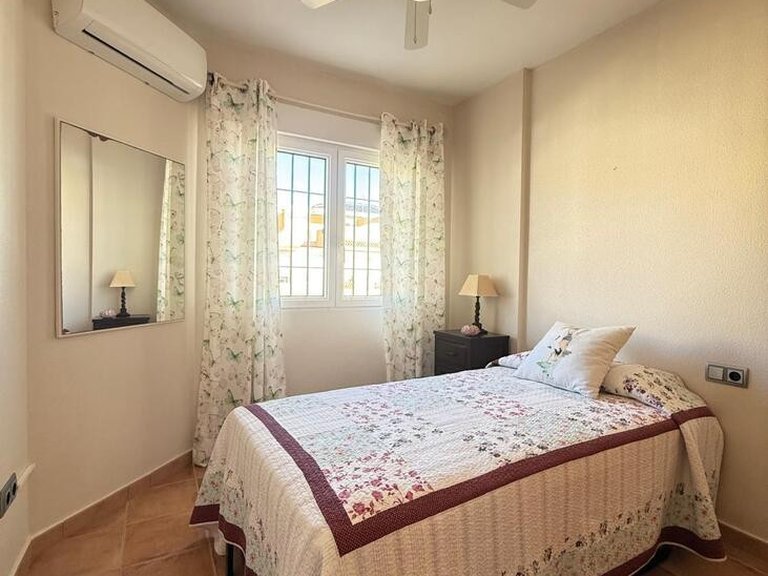 Villa for Sale in Pilar De La Horadada, Alicante 19