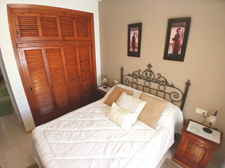 Villa for Sale in Villamartin, Alicante 25
