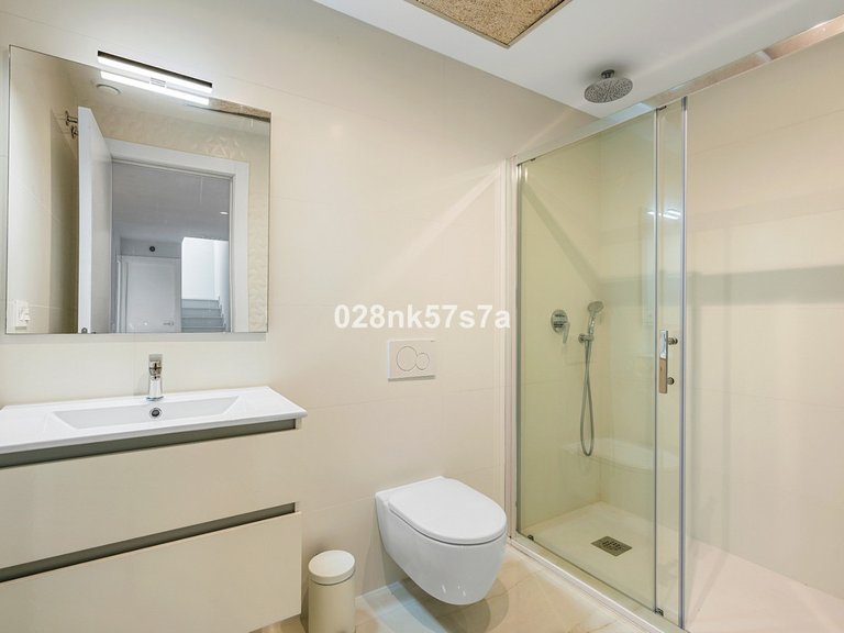 Villa for Sale in Cabo Roig, Alicante 34