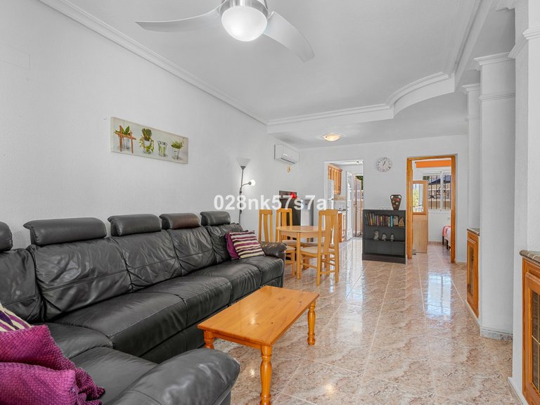 Town House for Sale in La Zenia, Alicante 7