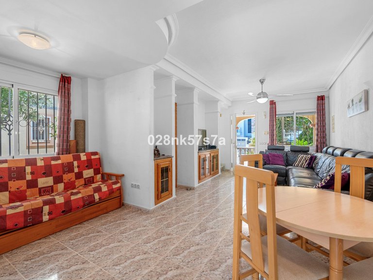 Town House for Sale in La Zenia, Alicante 9