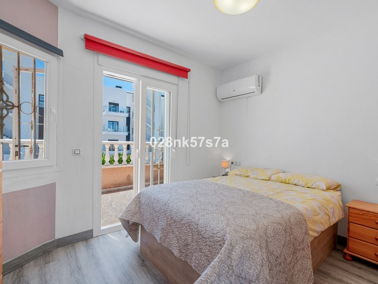 Town House for Sale in La Zenia, Alicante 22