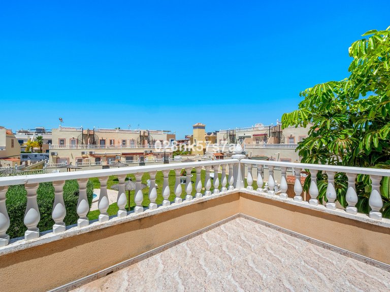 Town House for Sale in La Zenia, Alicante 30