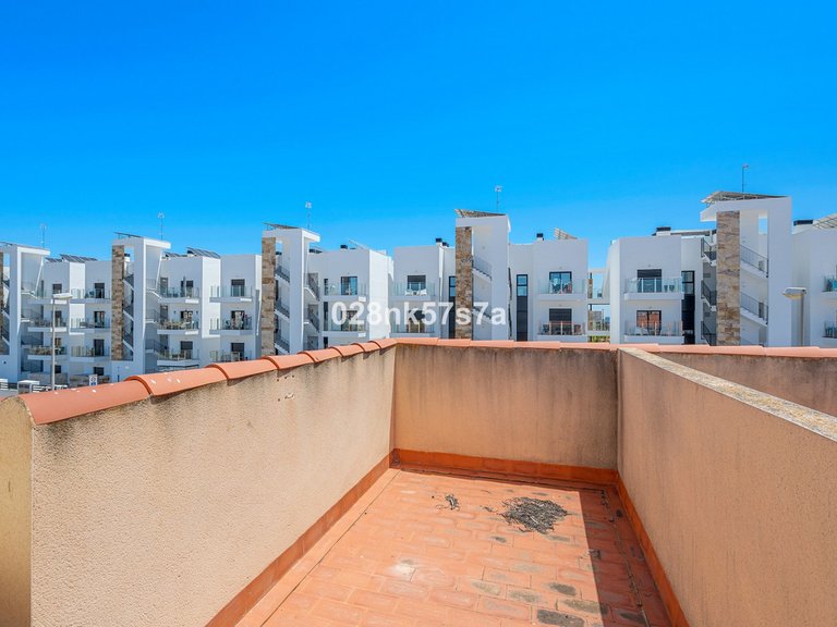Town House for Sale in La Zenia, Alicante 32