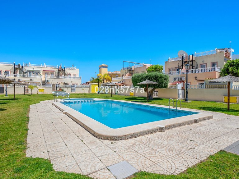 Town House for Sale in La Zenia, Alicante 35