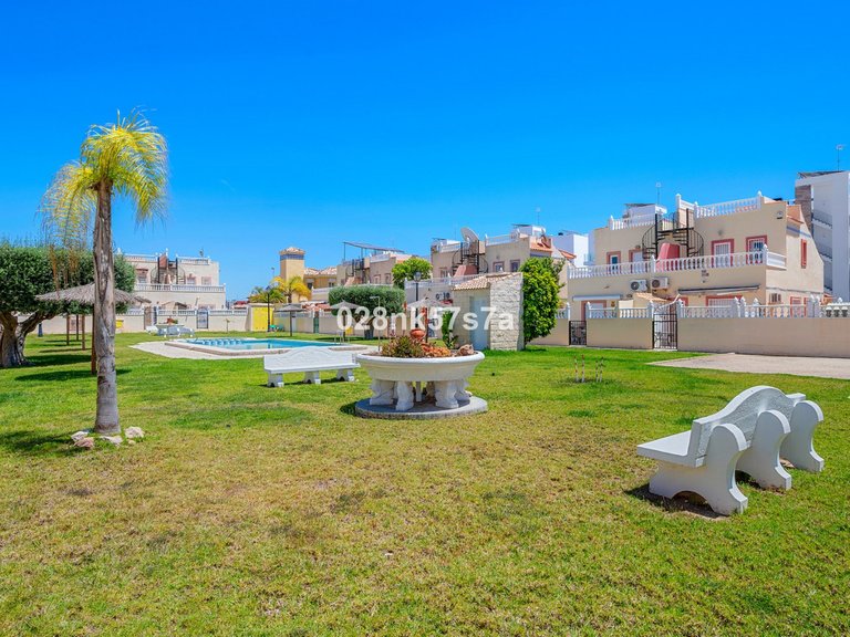 Town House for Sale in La Zenia, Alicante 36
