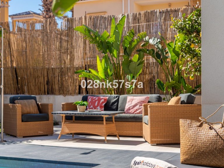 Villa for Sale in Campoamor, Alicante 5