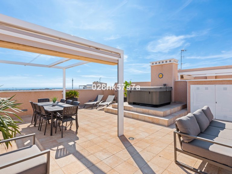 Apartment for Sale in Los Dolses, Alicante 2