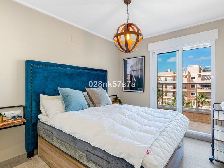 Apartment for Sale in Los Dolses, Alicante 16