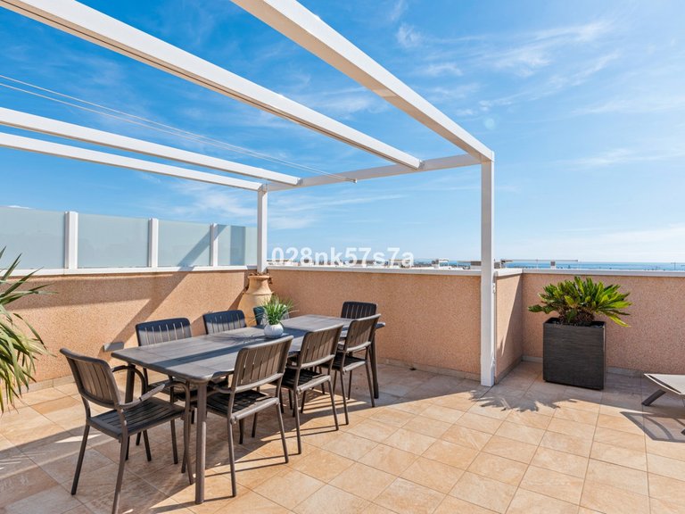 Apartment for Sale in Los Dolses, Alicante 32