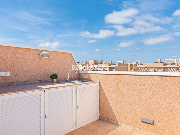 Apartment for Sale in Los Dolses, Alicante 36
