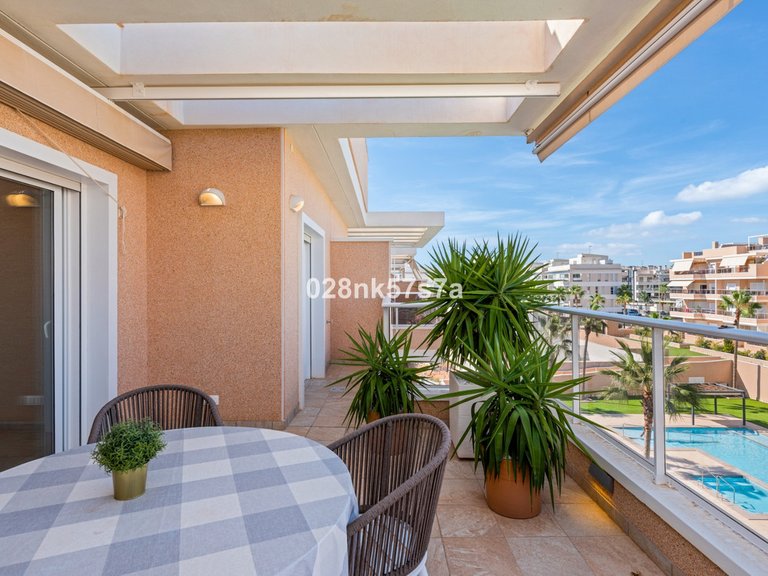 Apartment for Sale in Los Dolses, Alicante 37