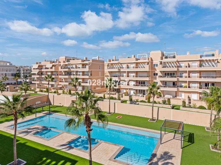 Apartment for Sale in Los Dolses, Alicante 38