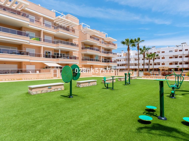 Apartment for Sale in Los Dolses, Alicante 42