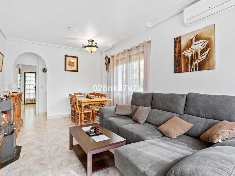 Town House for Sale in La Zenia, Alicante 8