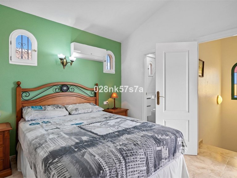 Town House for Sale in La Zenia, Alicante 18