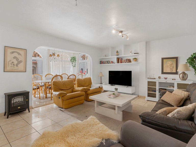 Apartment for Sale in Torrevieja, Alicante 9