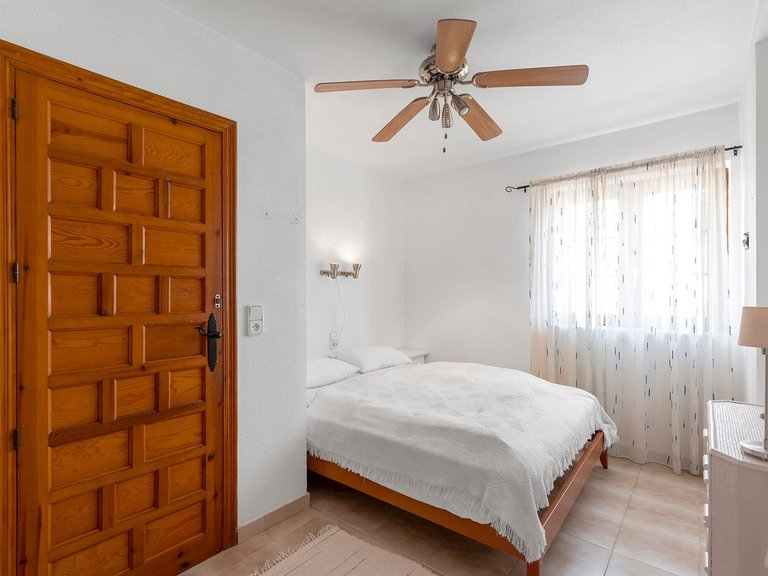 Apartment for Sale in Torrevieja, Alicante 20