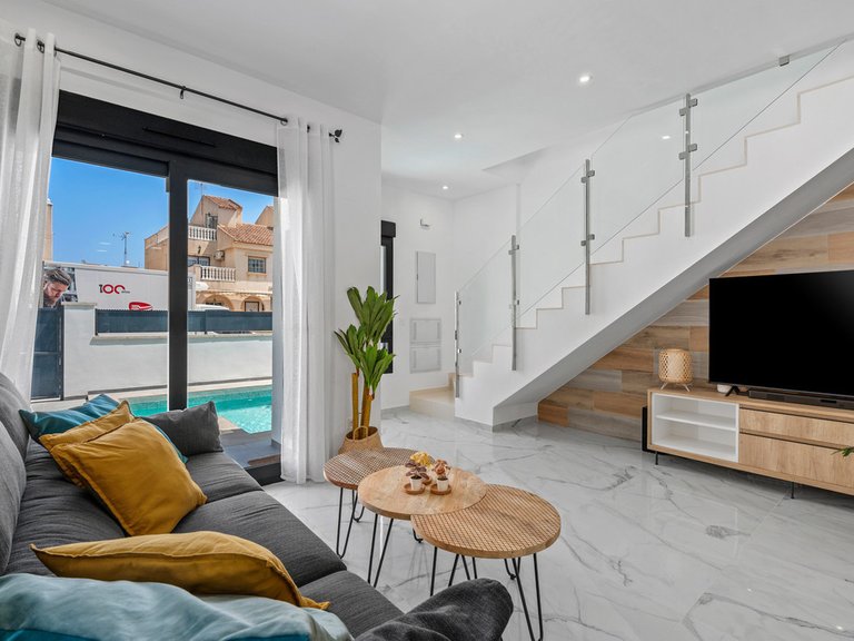 Villa for Sale in Torrevieja, Alicante 6