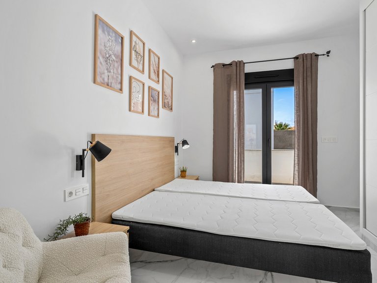 Villa for Sale in Torrevieja, Alicante 14