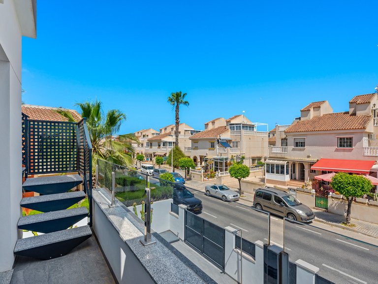 Villa for Sale in Torrevieja, Alicante 33