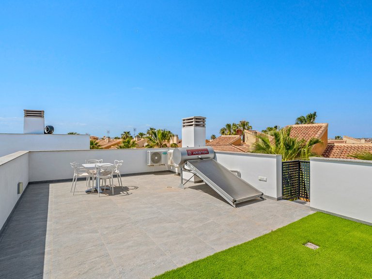 Villa for Sale in Torrevieja, Alicante 35