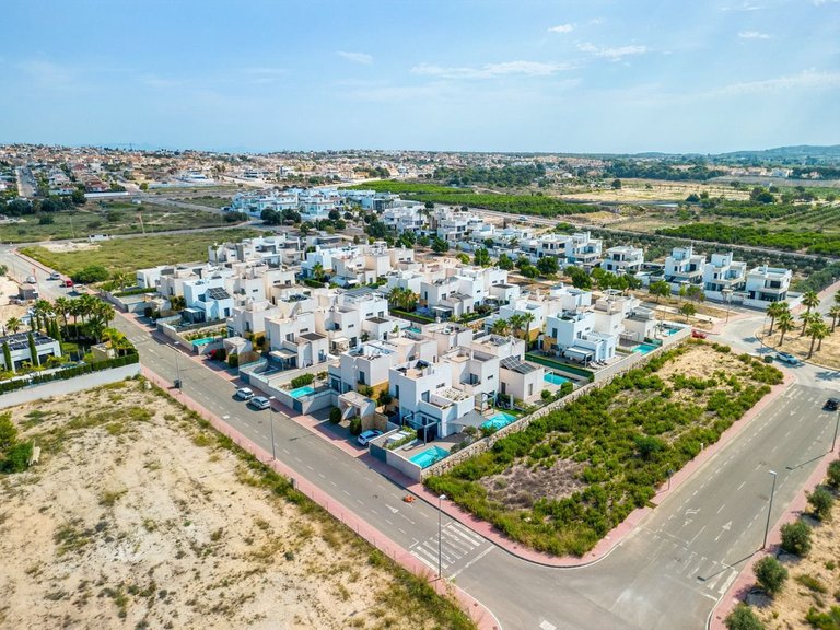 Villa for Sale in Ciudad Quesada, Alicante 41