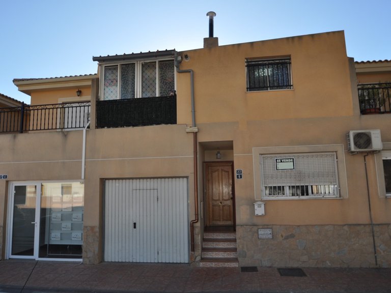 Town House for Sale in Pinoso, Alicante 1