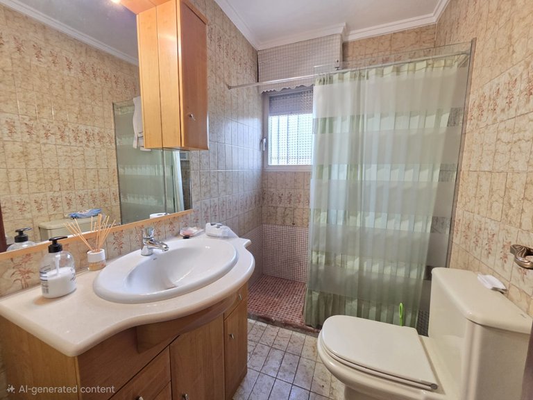 Villa for Sale in Elda, Alicante 8