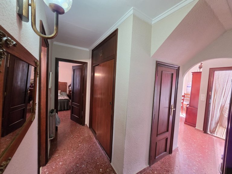 Villa for Sale in Elda, Alicante 17