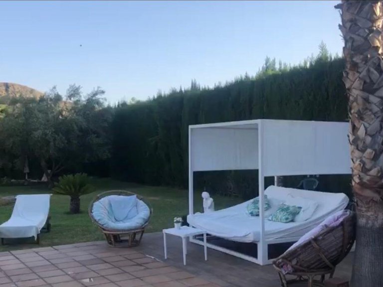 Villa for Sale in Elda, Alicante 11