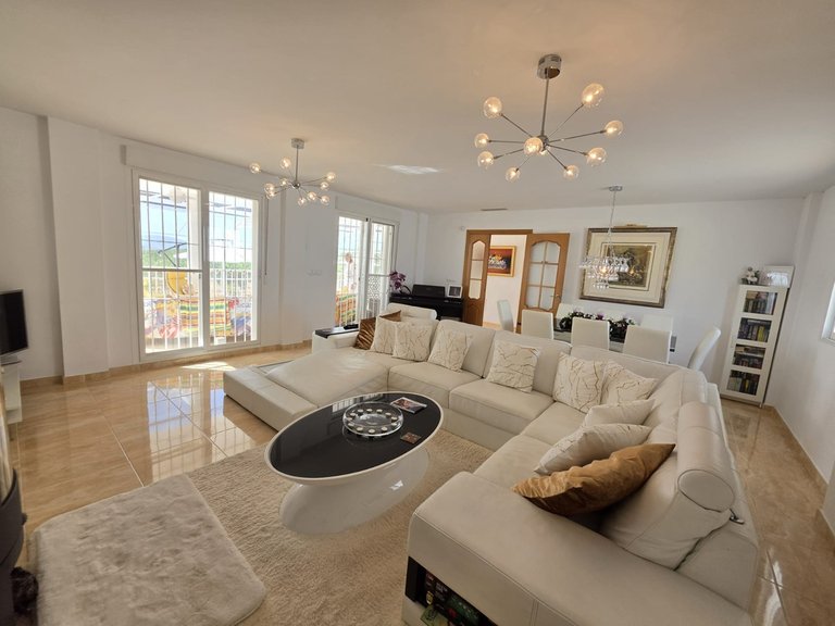 Villa for Sale in Pinoso, Alicante 7