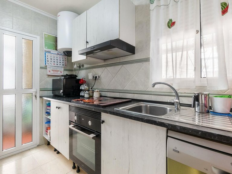 Villa for Sale in Villamartin, Alicante 9