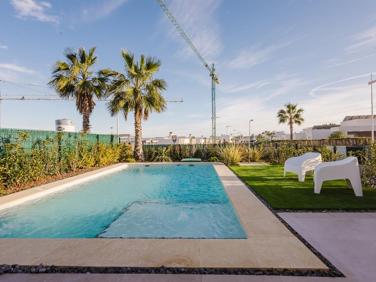 Villa for Sale in Algorfa, Alicante 5