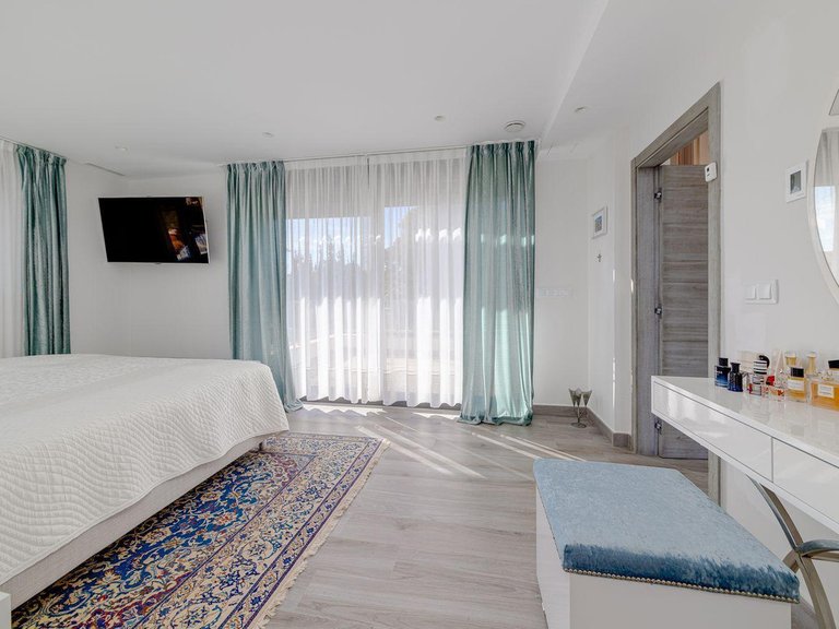 Villa for Sale in Los Balcones, Alicante 27