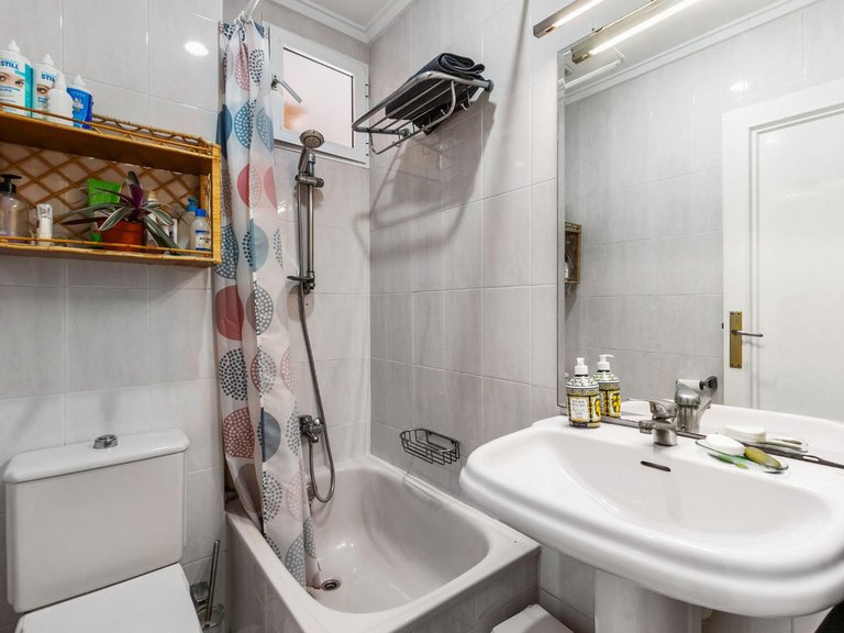 Apartment for Sale in Torrevieja, Alicante 14