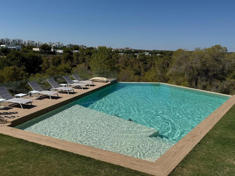 Apartment for Sale in Las Colinas, Alicante 1