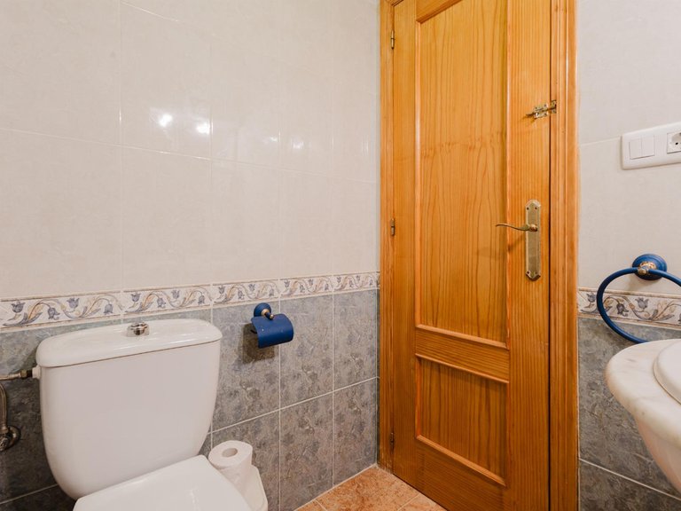 Apartment for Sale in Torrevieja, Alicante 11
