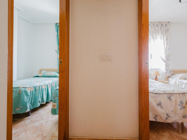 Apartment for Sale in Torrevieja, Alicante 31