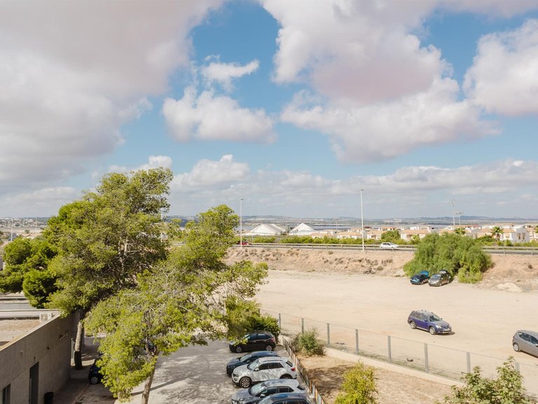 Apartment for Sale in Torrevieja, Alicante 34