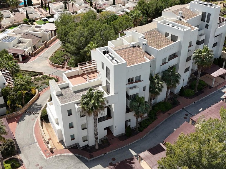 Apartment for Sale in Las Colinas, Alicante 38