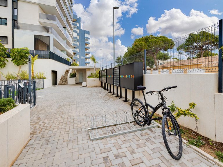 Apartment for Sale in Campoamor, Alicante 35