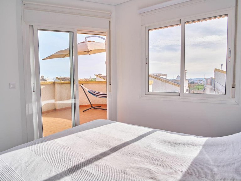 Villa for Sale in Los Montesinos, Alicante 2