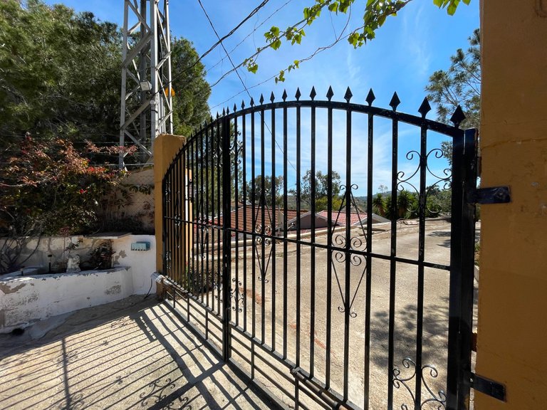 Villa for Sale in Guardamar Del Segura, Alicante 9