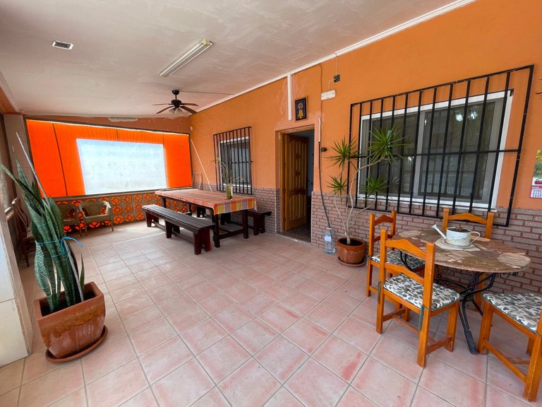 Villa for Sale in Guardamar Del Segura, Alicante 11