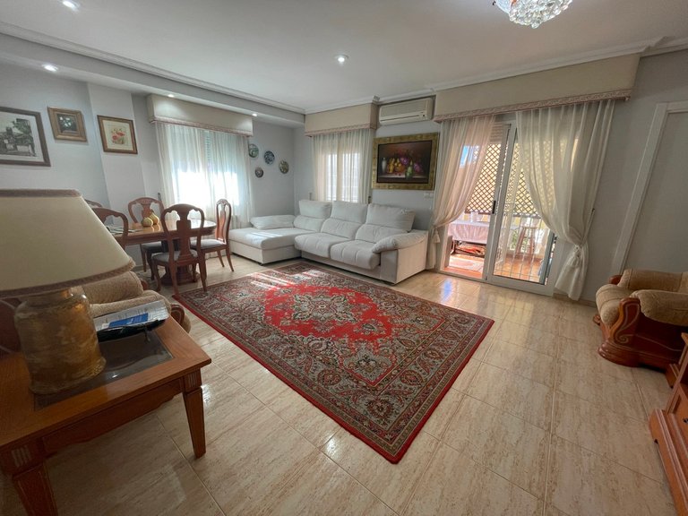 Villa for Sale in Guardamar Del Segura, Alicante 4