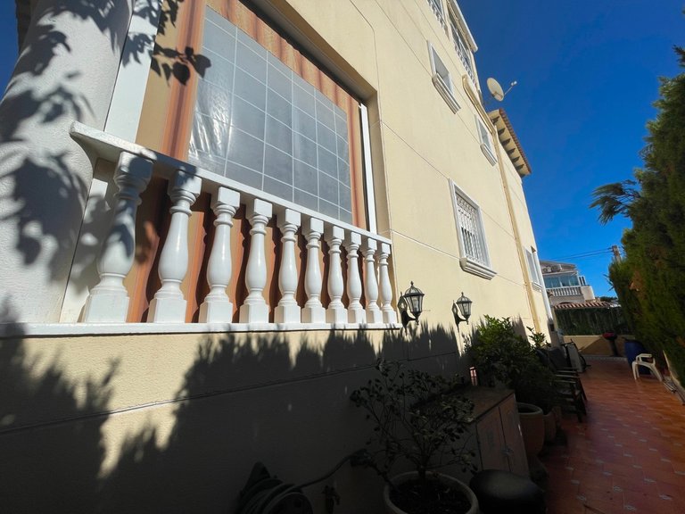 Villa for Sale in Guardamar Del Segura, Alicante 14