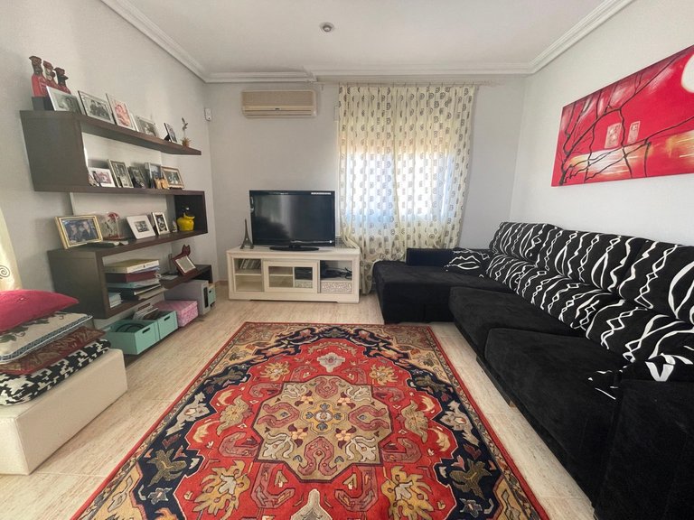 Villa for Sale in Guardamar Del Segura, Alicante 29